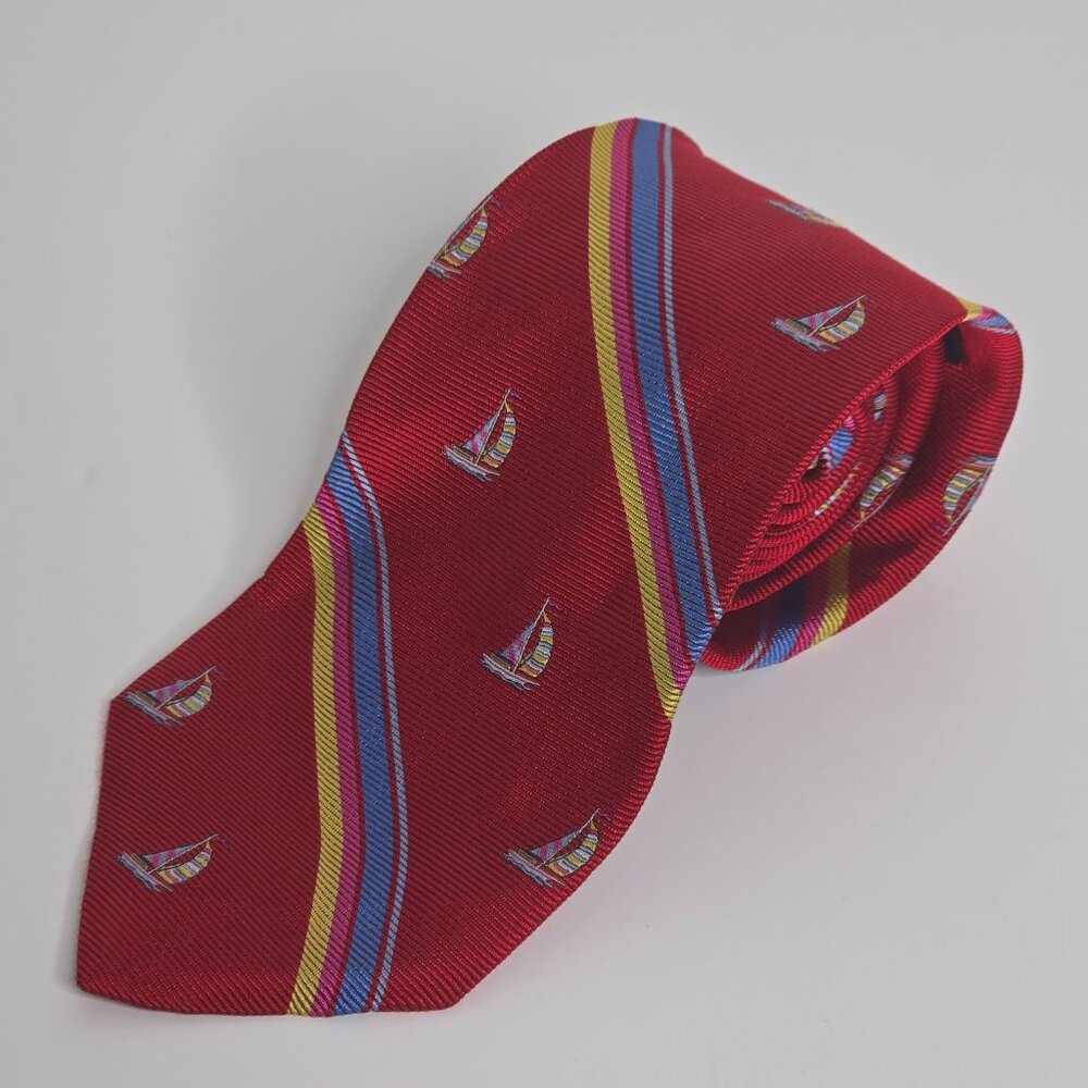 Brooks Brothers Makers Silk Neck Tie 100% Silk 61" USA Sailboat Red Nautical